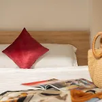 Thanh Apartment With Sea View - Can Ho Sat Bien