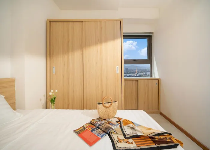 Thanh Apartment With Sea View - Can Ho Sat Bien