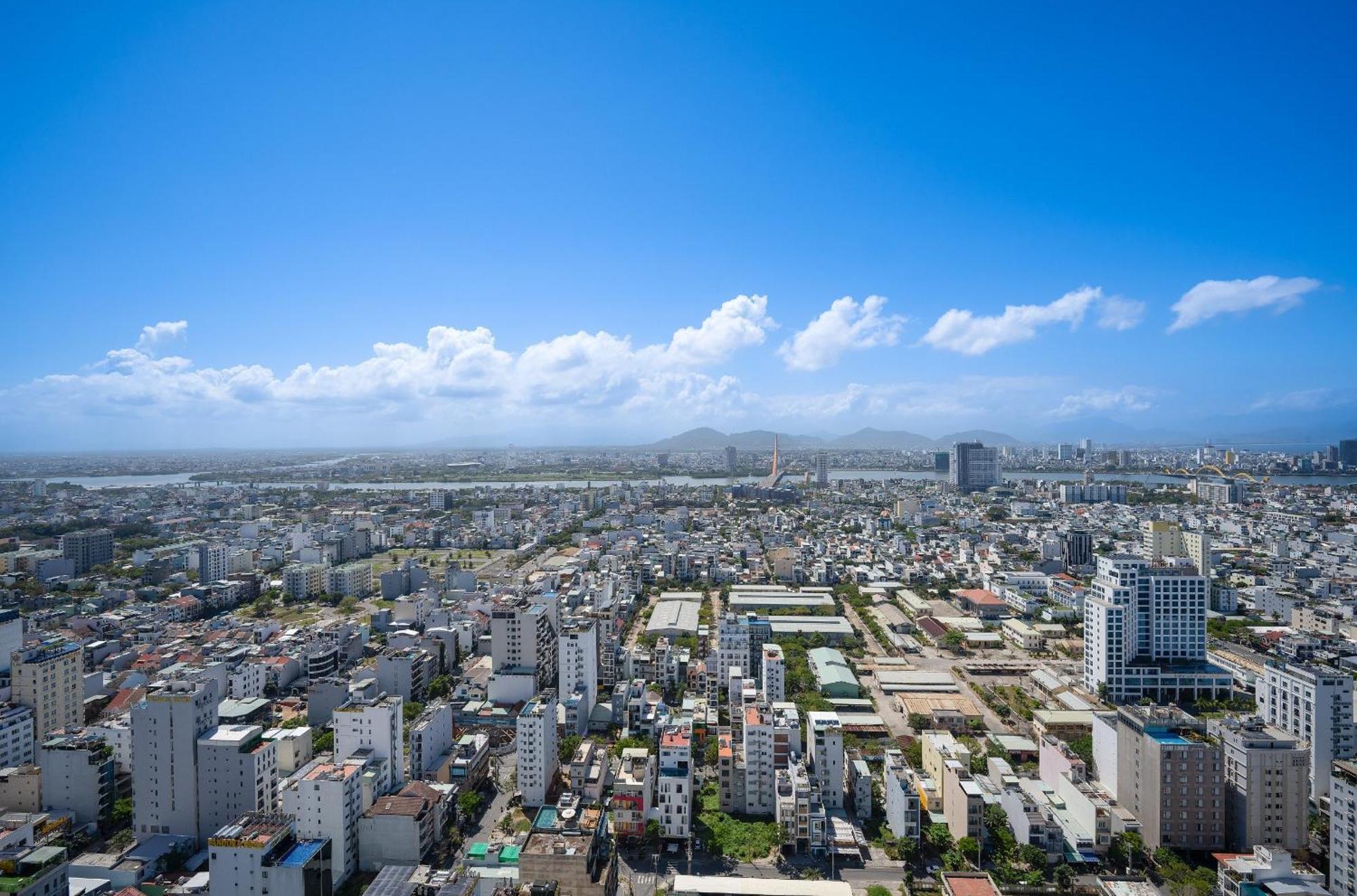 Thanh With Sea View - Can Ho Sat Bien Da Nang
